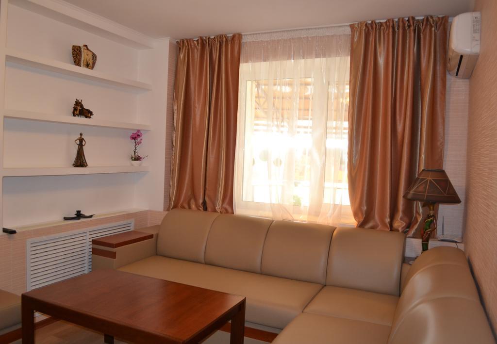 City Hotel Гомел Екстериор снимка