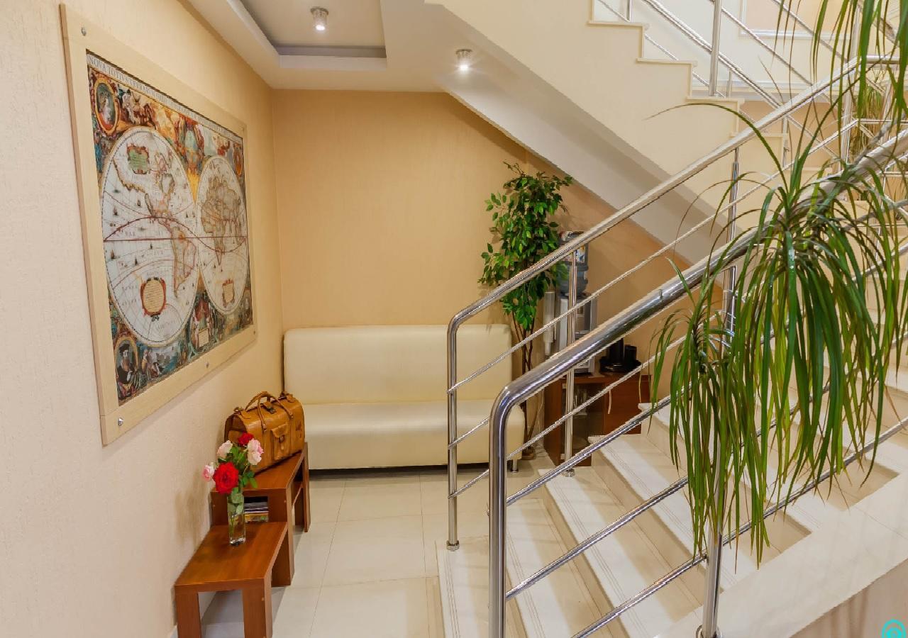 City Hotel Гомел Екстериор снимка