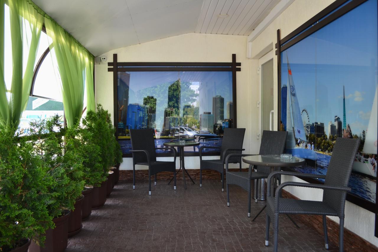 City Hotel Гомел Екстериор снимка