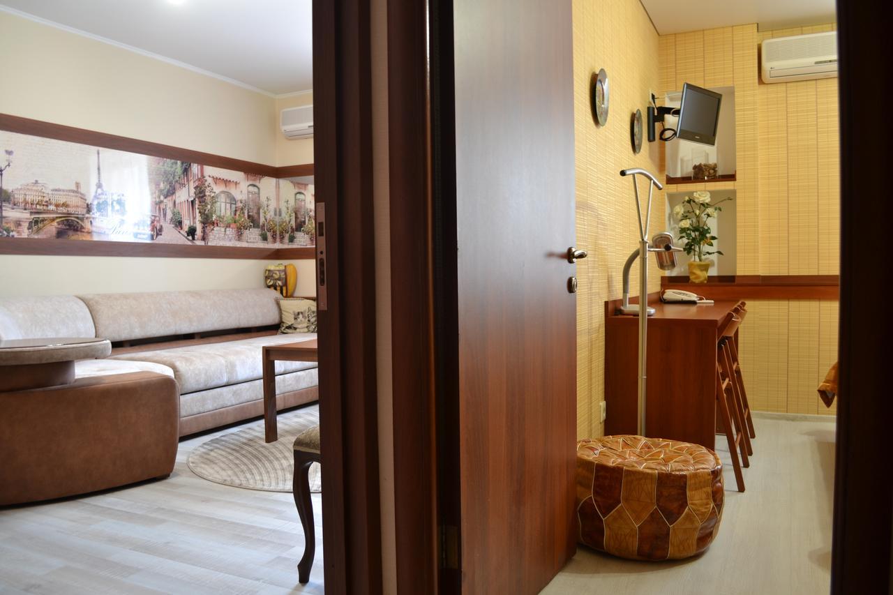 City Hotel Гомел Екстериор снимка