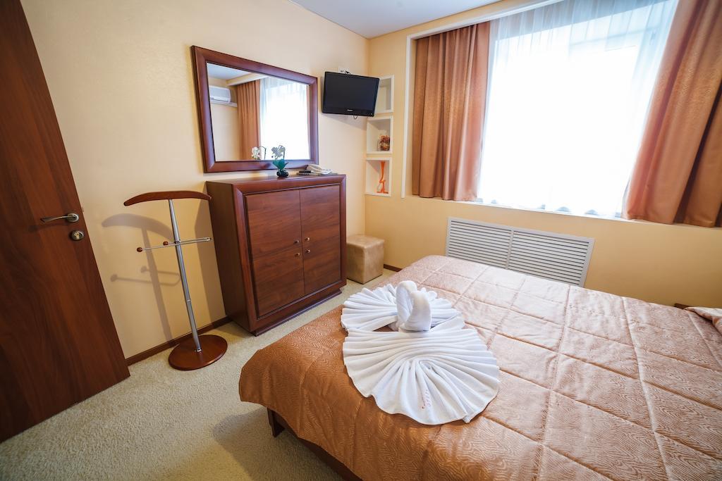 City Hotel Гомел Стая снимка