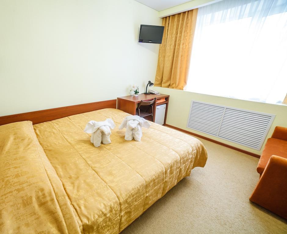 City Hotel Гомел Стая снимка