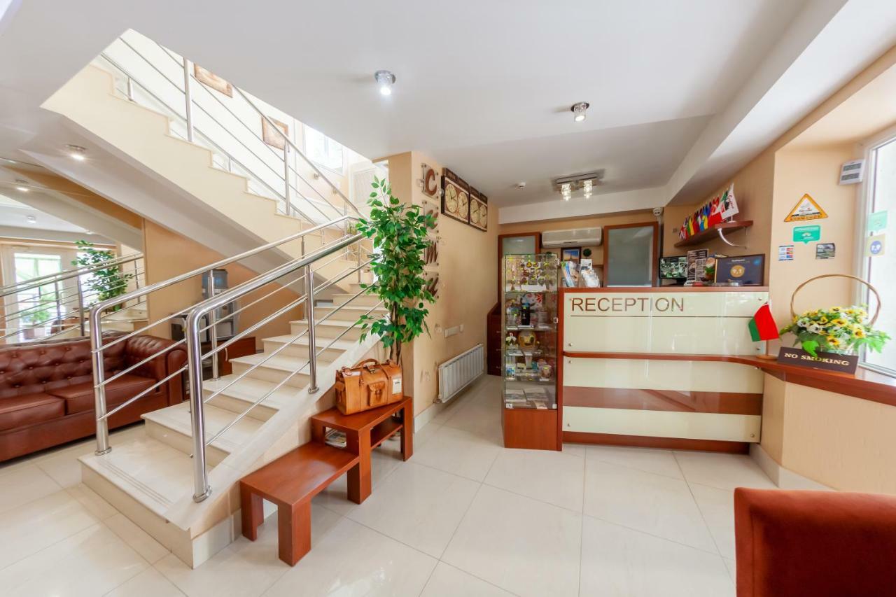 City Hotel Гомел Екстериор снимка